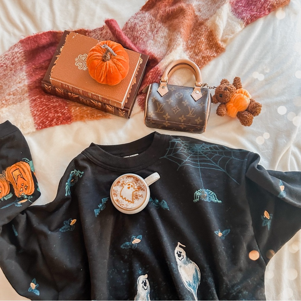 NWT Vintage Black Halloween Motif Crewneck Sweater SZ L
